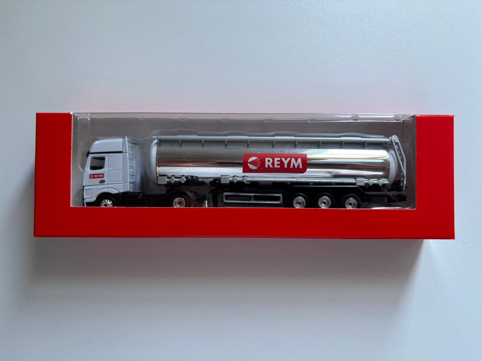 Schaalmodel vrachtwagen van de firma Reym, Ophalen of Verzenden, Nieuw, Auto