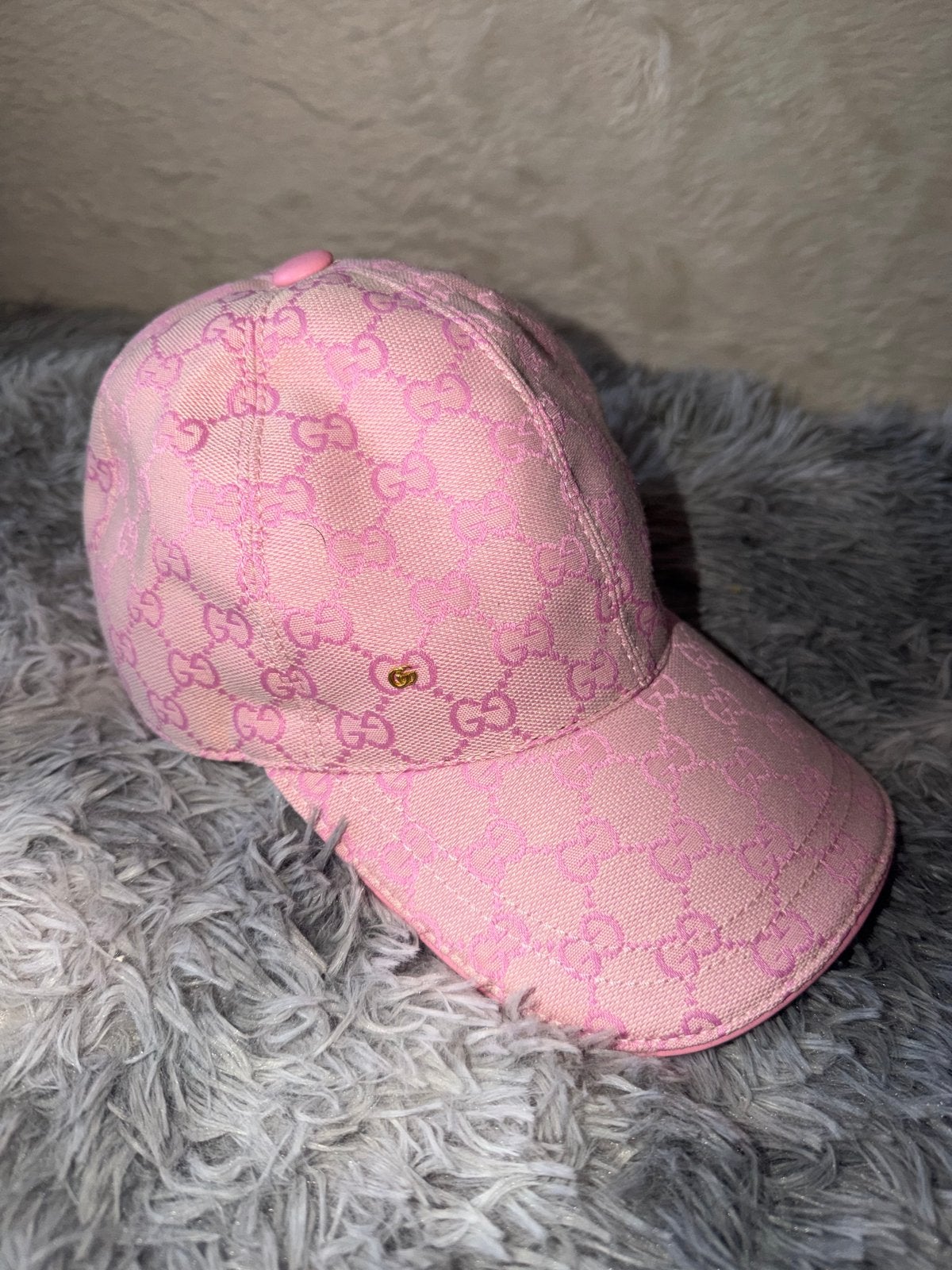 Gucci Roze Pet met GG-monogram, Kleding | Dames, Ophalen of Verzenden, Gedragen, One size fits all, Pet
