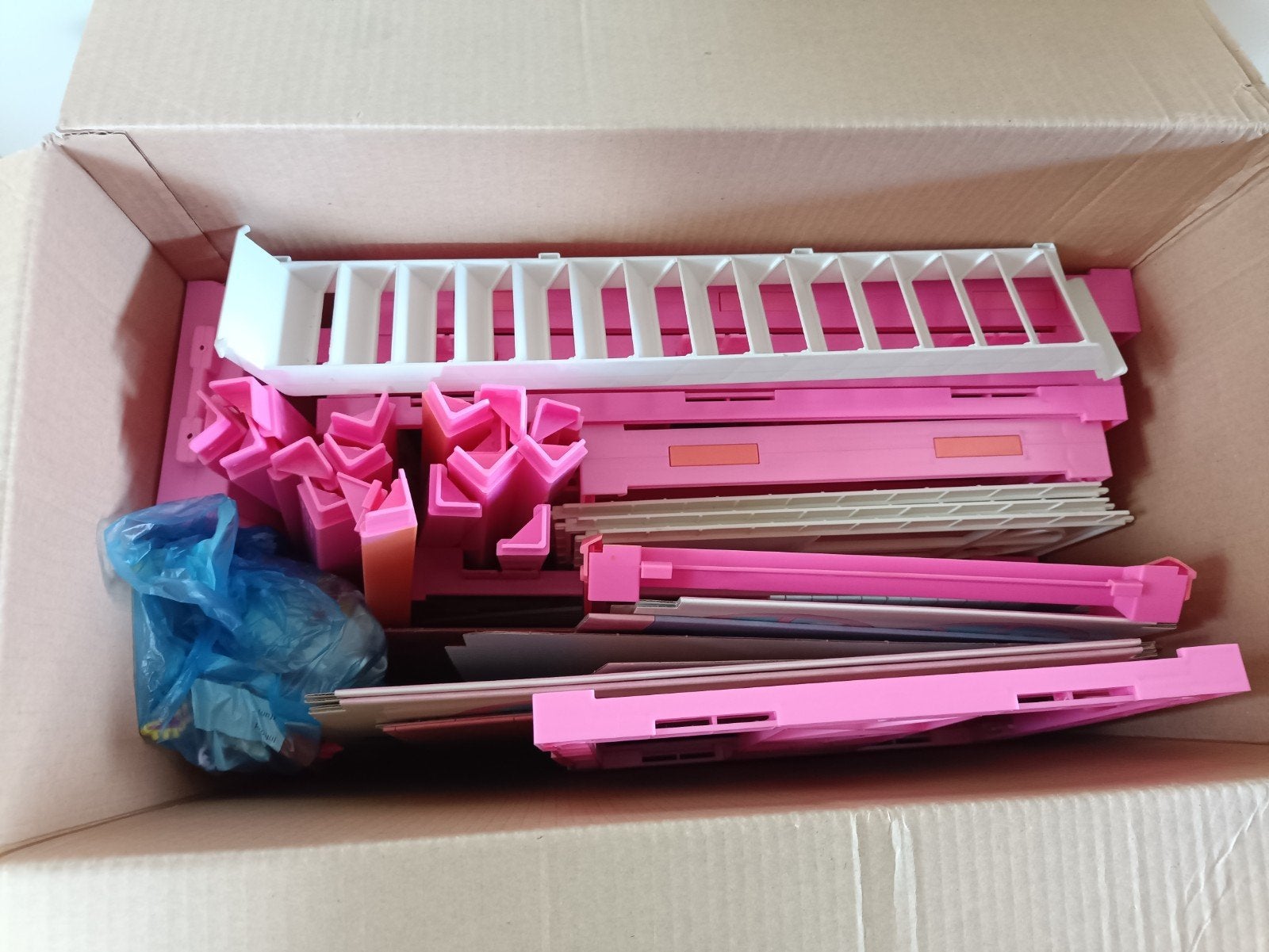 Groot barbiehuis uit de jaren '90/ '00