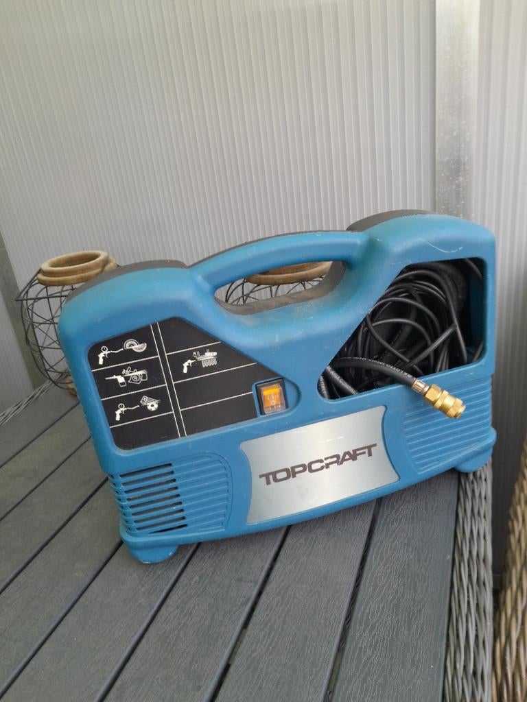 Compressor in goede staat. Zonder hulpstukken, Ophalen, Gebruikt, 6 tot 10 bar, Minder dan 200 liter/min