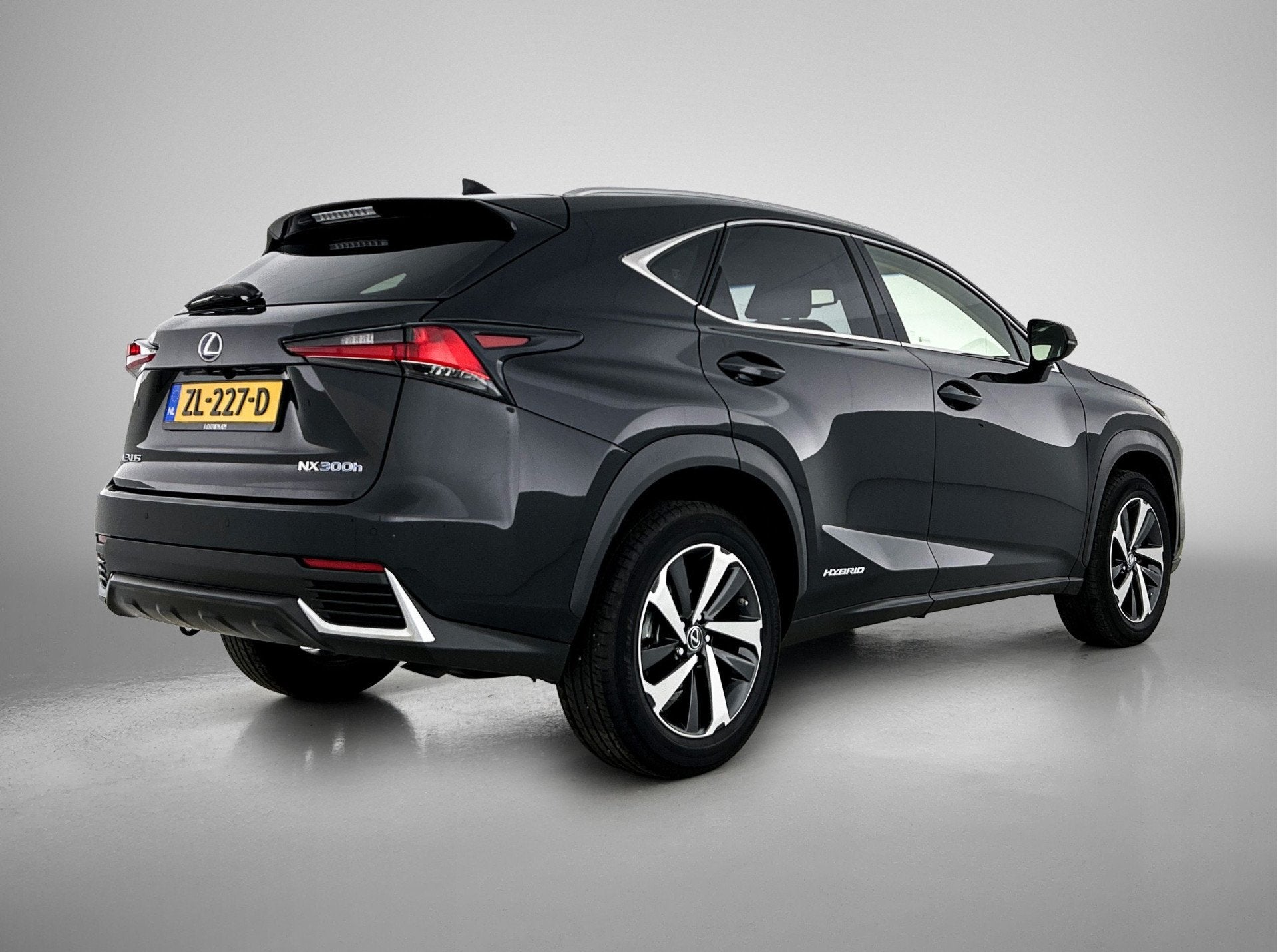 Lexus NX 300h AWD President Line | Stoelkoeling | Stoelverwa, Auto's, Lexus, Automaat, 12 maanden, Gebruikt, Bedrijf