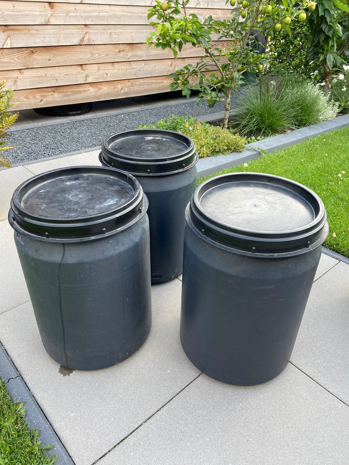 3 voertonnen 40 Liter, Dieren en Toebehoren, Ophalen