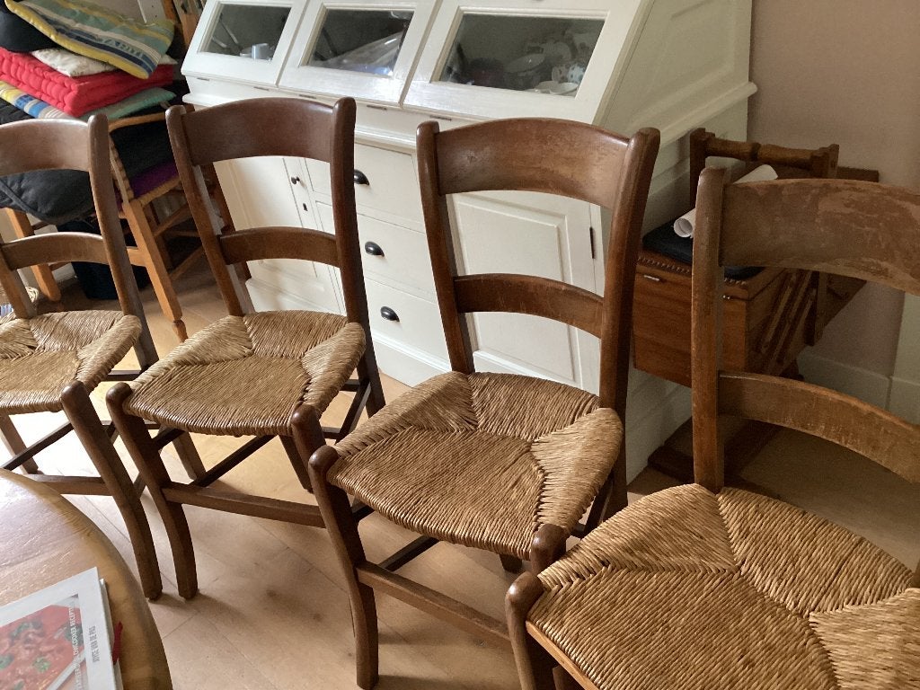 Stoel met biezenzitting, Huis en Inrichting, Stoelen, Ophalen, Gebruikt, Stoelen uit de jaren 50/60, Bruin