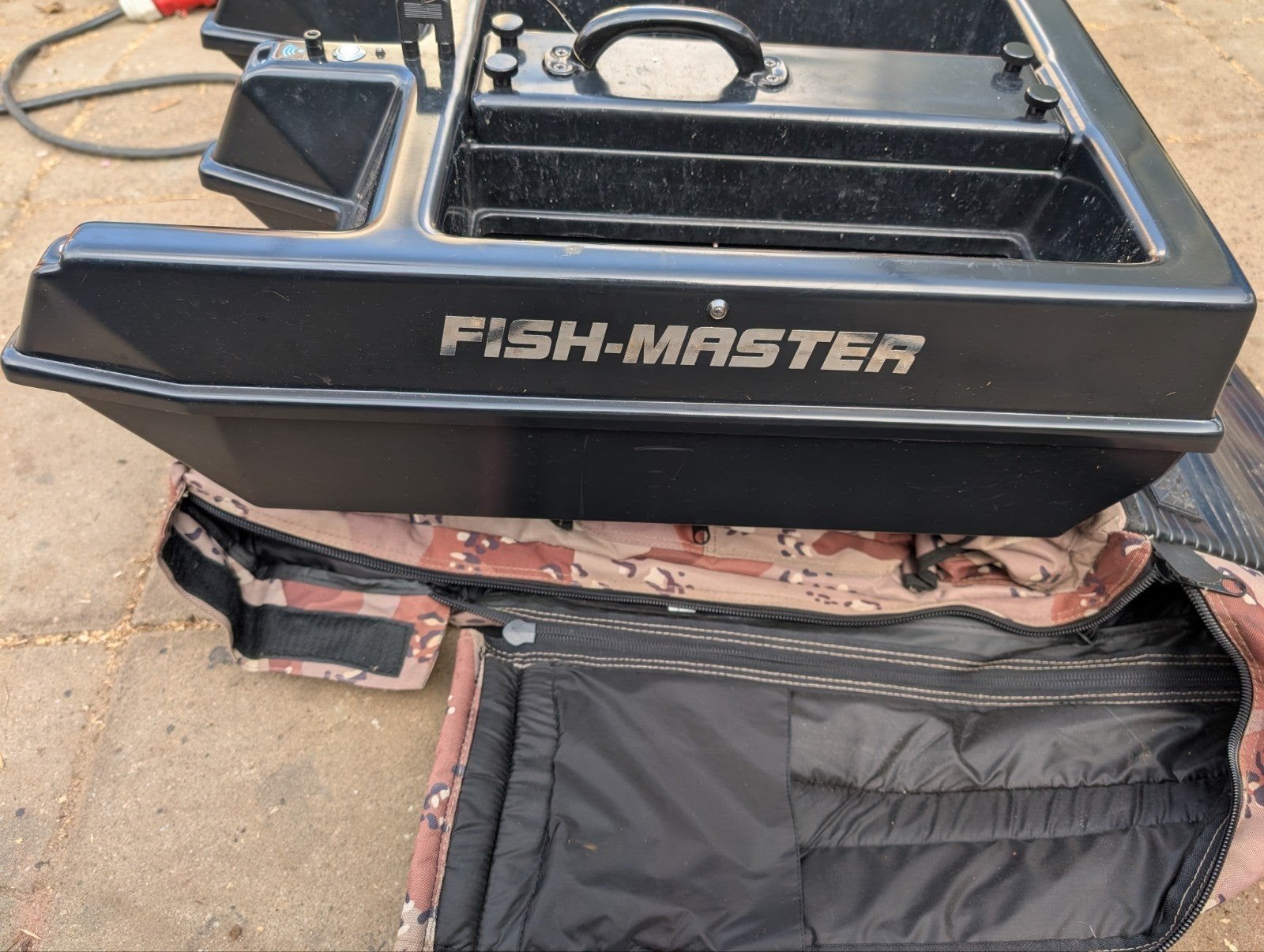 Fish Master Voerboot - Project of onderdelen, Watersport en Boten, Ophalen