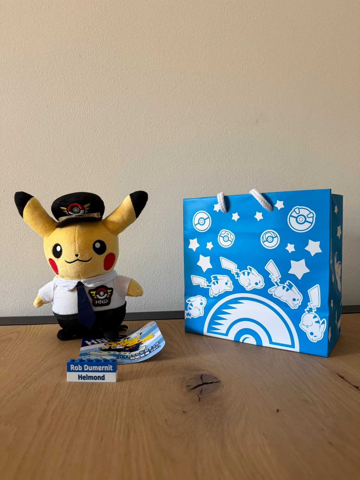 Pokémon; Haneda Airport, Pikachu piloot knuffel, Overige merken, Overige typen, Nieuw, Ophalen of Verzenden