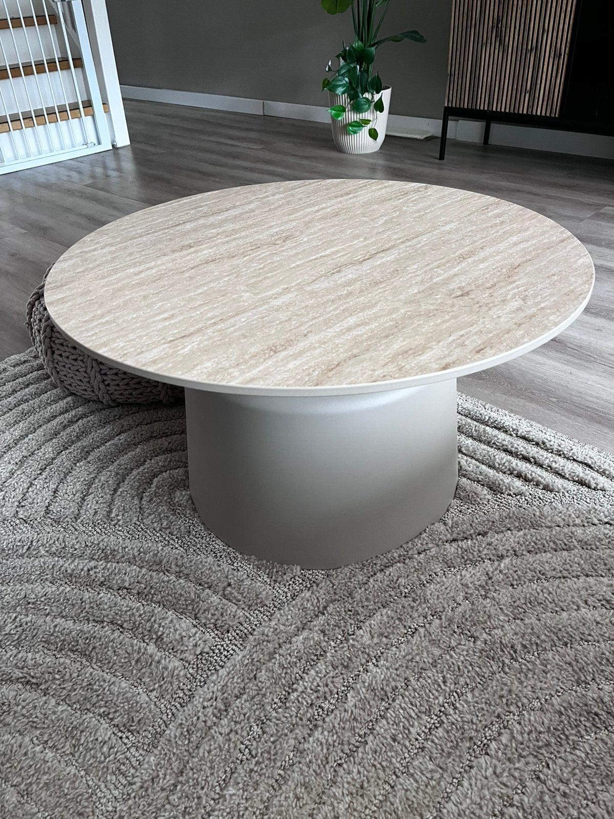 Ronde salontafel - Keramiek travertinlook - 70cm - beige, Huis en Inrichting, Tafels | Salontafels, Ophalen, 50 tot 100 cm, Overige materialen