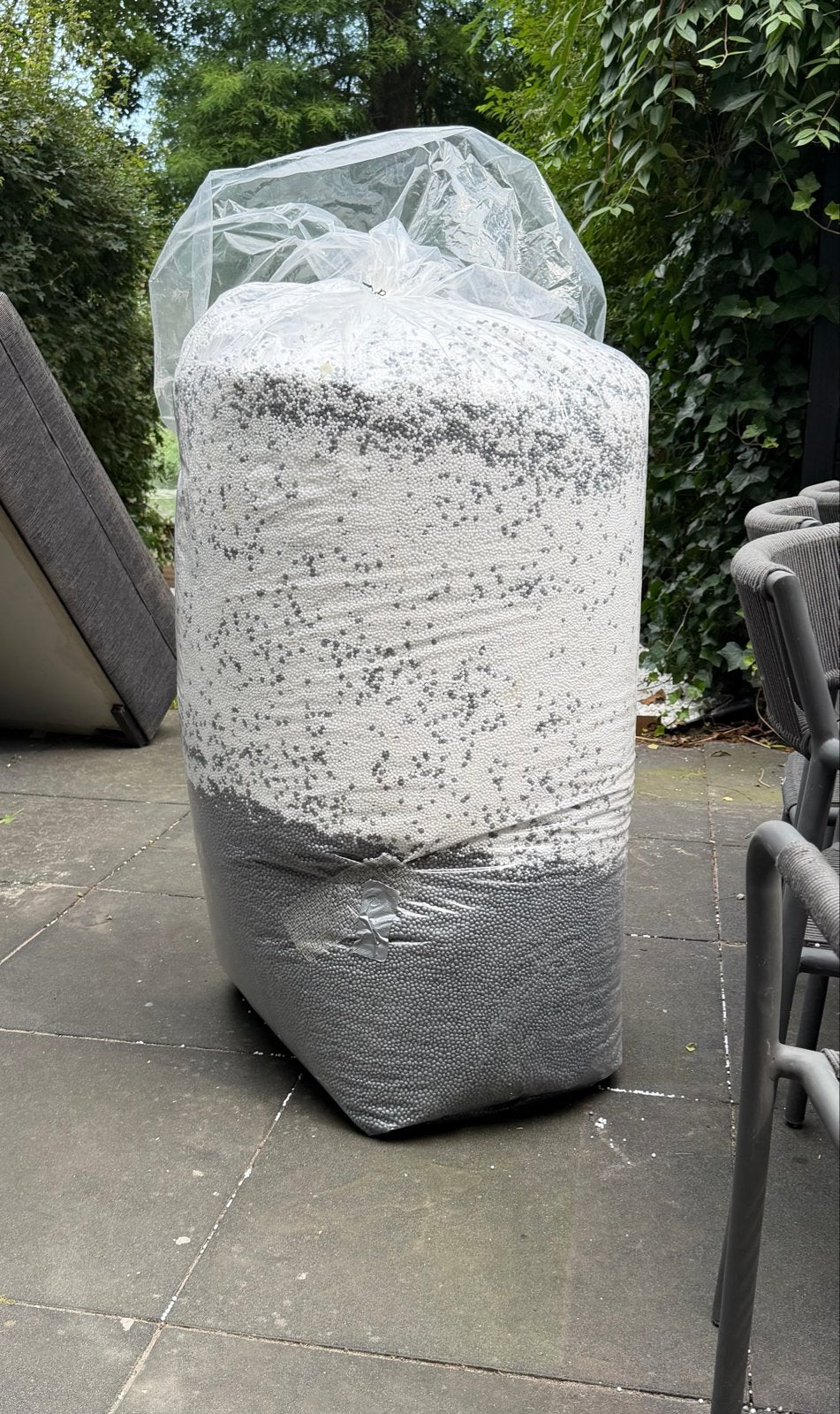 Vulling voor Bryck bank - EPS parels, Ophalen, Zo goed als nieuw, Kunststof