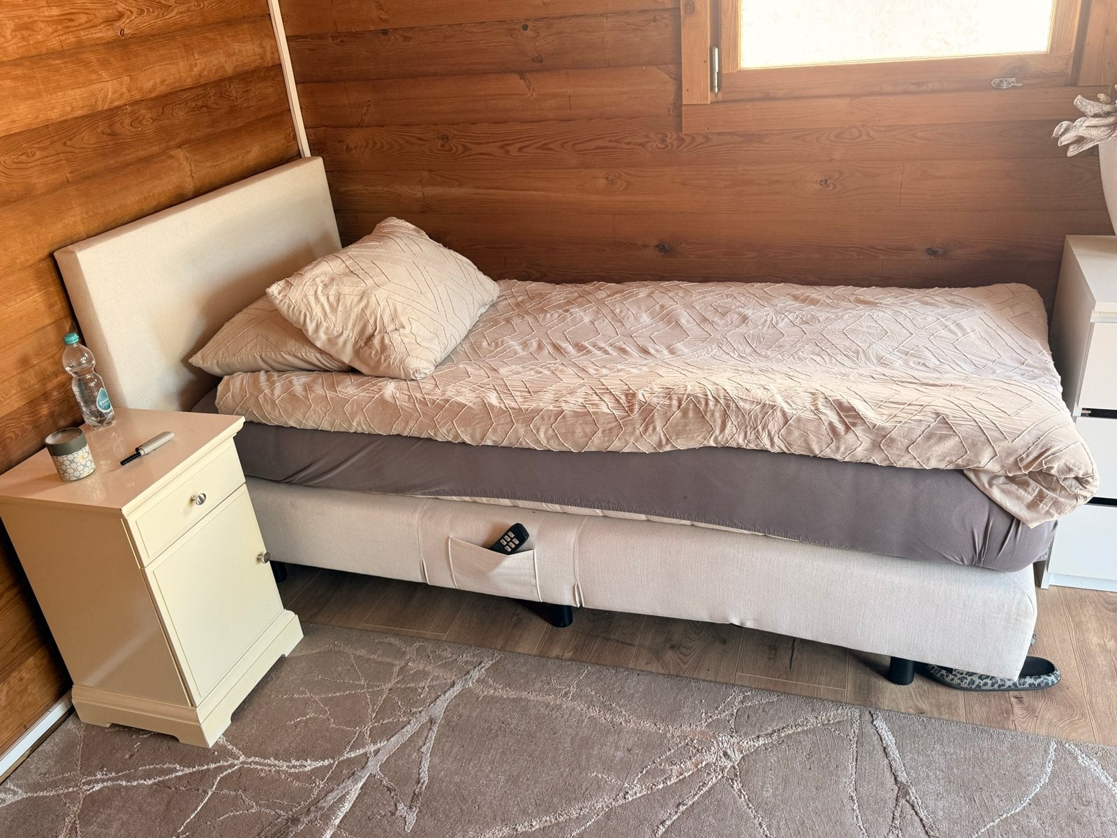 Eenpersoons Elektrisch Morpheus bed 90x200, Huis en Inrichting, Slaapkamer | Bedden, Ophalen, Verstelbaar, 90 cm, Eenpersoons