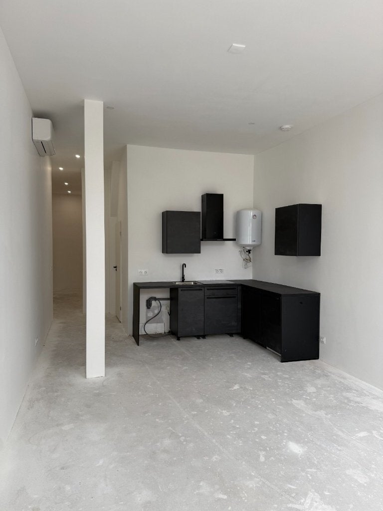Nieuw studio te huur! 2 persoons Centrum Tiel, Huizen en Kamers, Gelderland, Direct bij eigenaar, Tiel, 30 m²