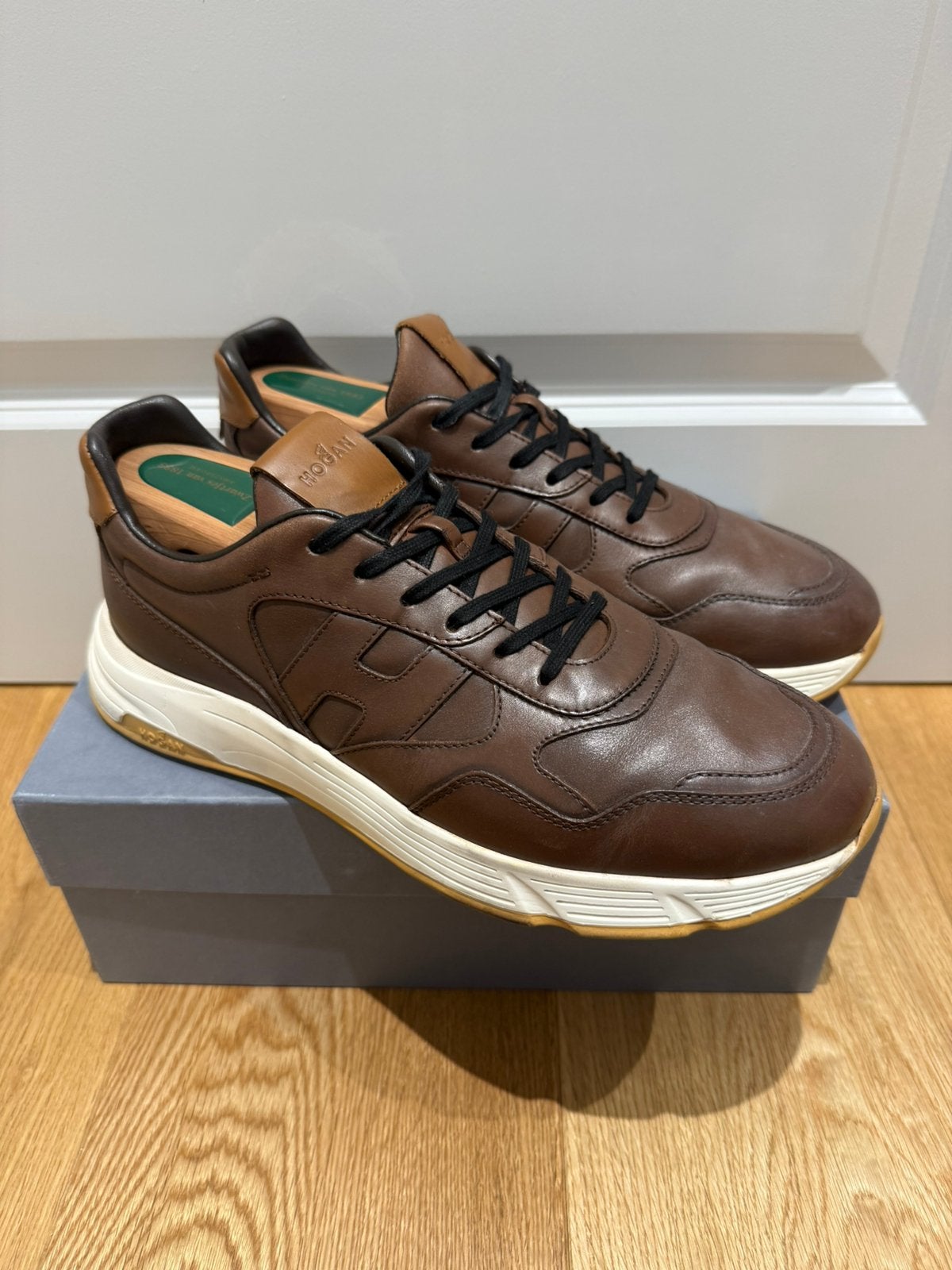 Hogan Hyperlight Sneakers | UK 9 | (179), Kleding | Heren, Schoenen, Verzenden, Zo goed als nieuw
