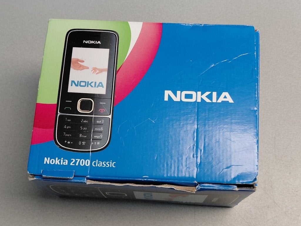 Nokia 2700 Classic met extra accu en 4 laders, Gebruikt, Zwart, Fysiek toetsenbord, Ophalen of Verzenden