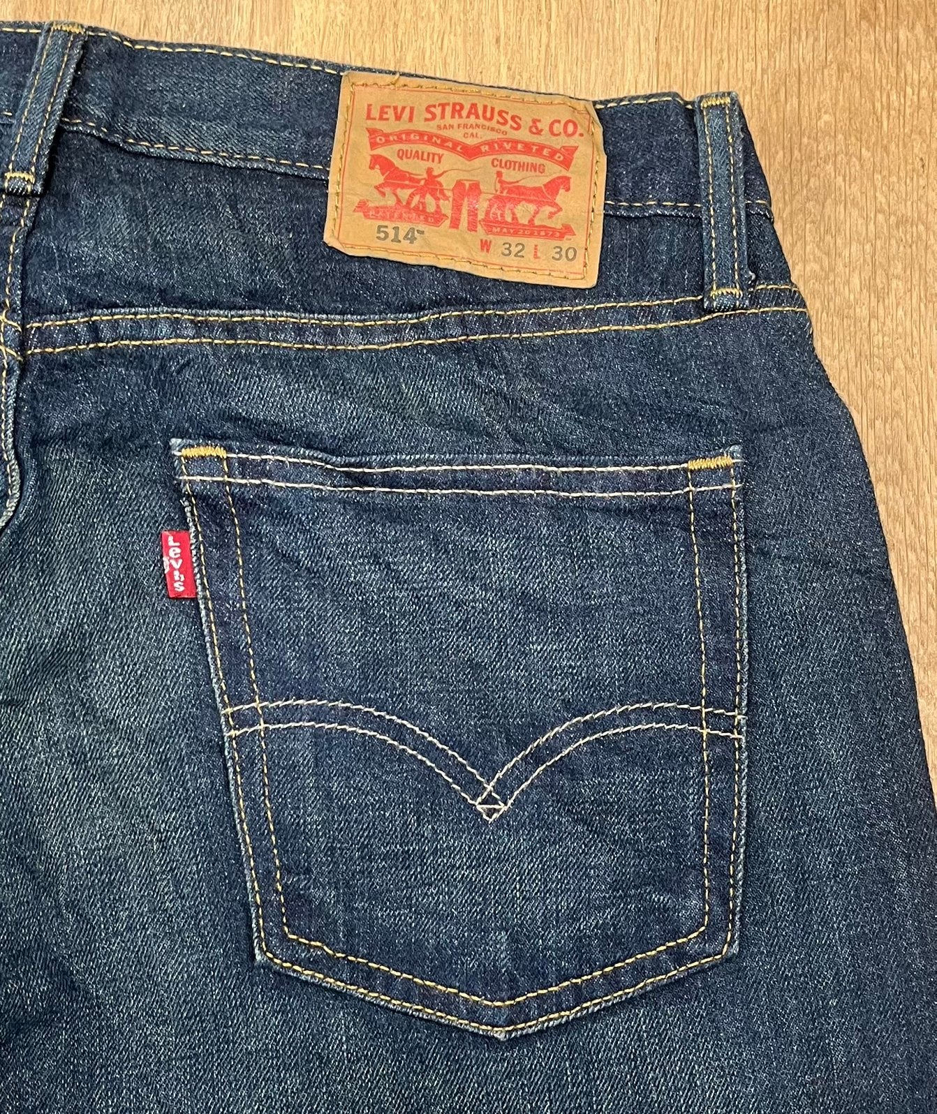 Levi’s 514 straight jeans marineblauw - Maat W32 L30, Ophalen of Verzenden, Zo goed als nieuw, Blauw, W32 (confectie 46) of kleiner