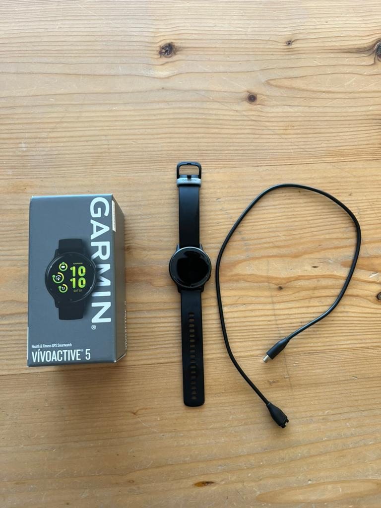 Garmin Vivoactive 5 Smartwatch/Sporthorloge, Zwart, Ophalen of Verzenden, Zo goed als nieuw, Waterdicht