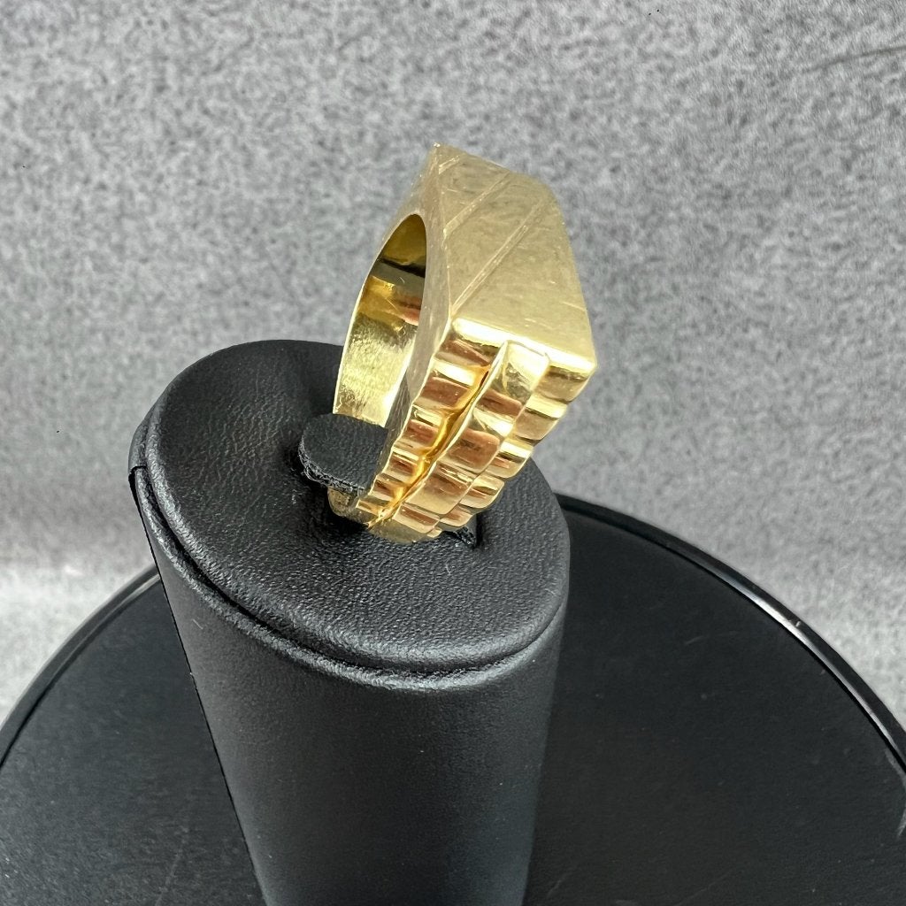 Gouden Ring | 18k | 7,69g | monogram rechth | 20,75 | 410299, Gebruikt, 20 of groter, Ophalen of Verzenden, Dame of Heer