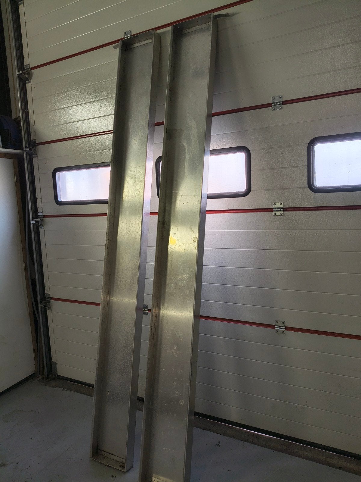 2 aluminium bakken van bedrijfswageninrichting, Ophalen, Gebruikt