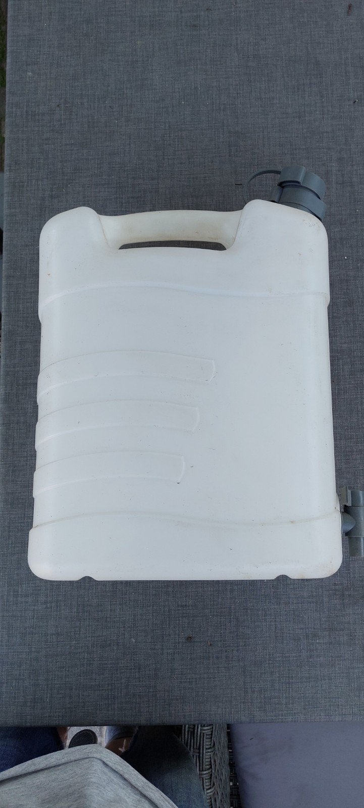 Jerrycan ( water) met kraan, Ophalen of Verzenden