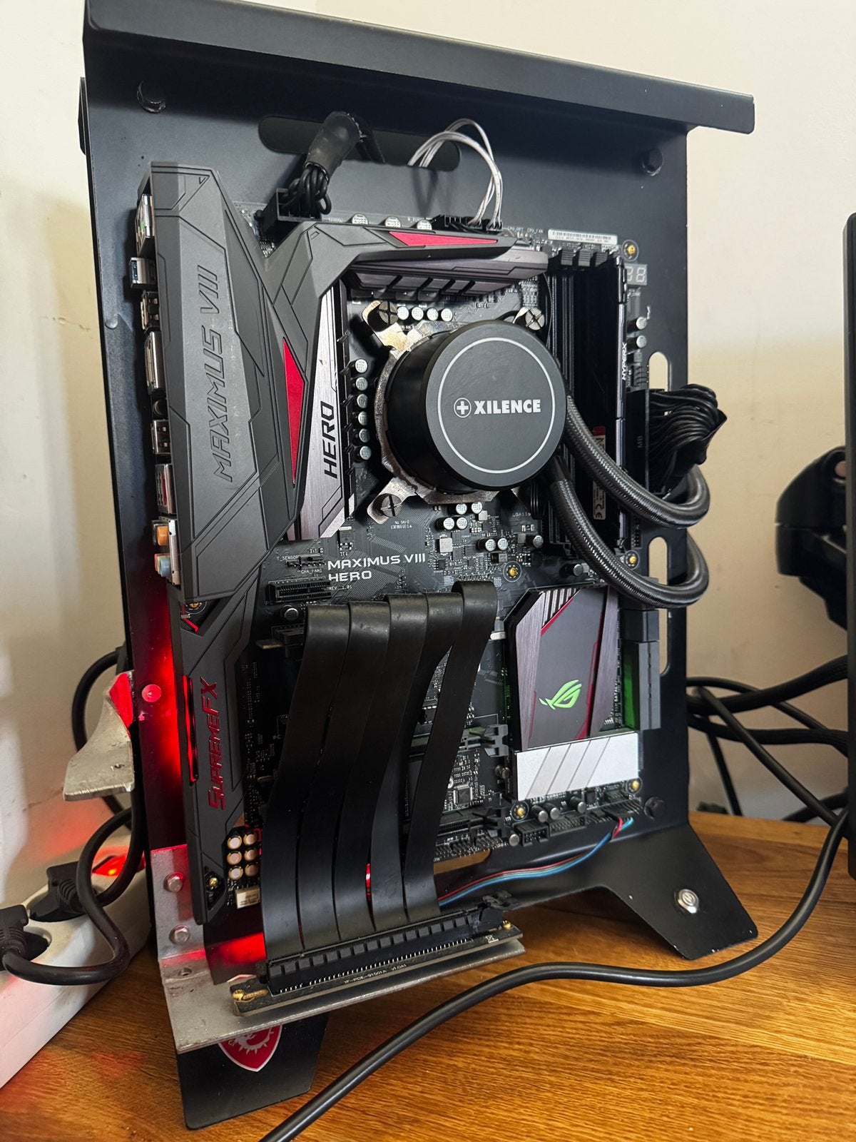 GPU Repair / Testbench – ideaal voor reparatie en diagnose, Ophalen, Gebruikt, 8 GB, SSD