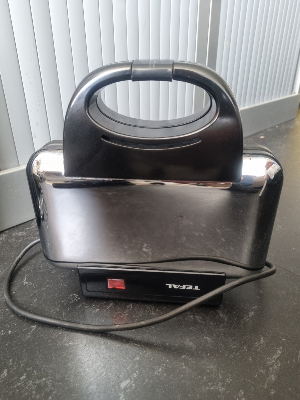 Tefal wafelijzer Type 710 Série2 - Zo goed als nieuw, Witgoed en Apparatuur, Ophalen of Verzenden