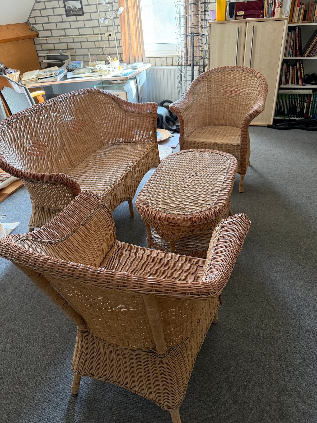 Rotan zitgroep: bank, 2 fauteuils en salontafel, Ophalen, Gebruikt, Riet of Rotan