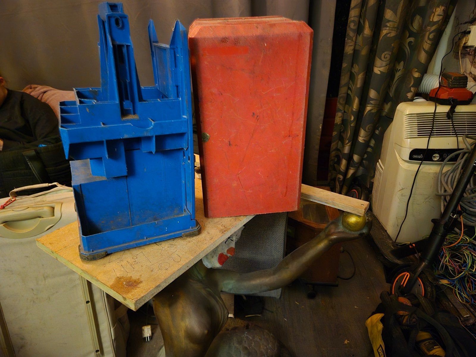 Stevige gereedschap box - rood en blauw