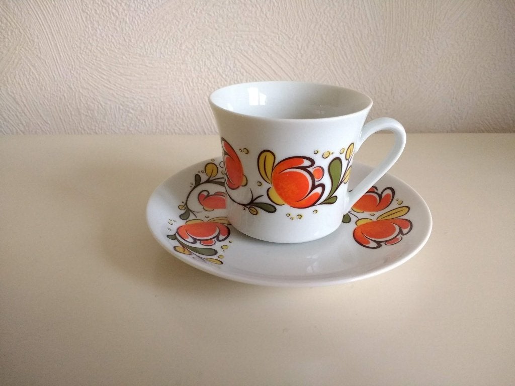 Vintage kop en schotel Bavaria Tirschenreuth oranje bloem, Ophalen of Verzenden, Zo goed als nieuw, Overige stijlen, Kop(pen) en/of Schotel(s)