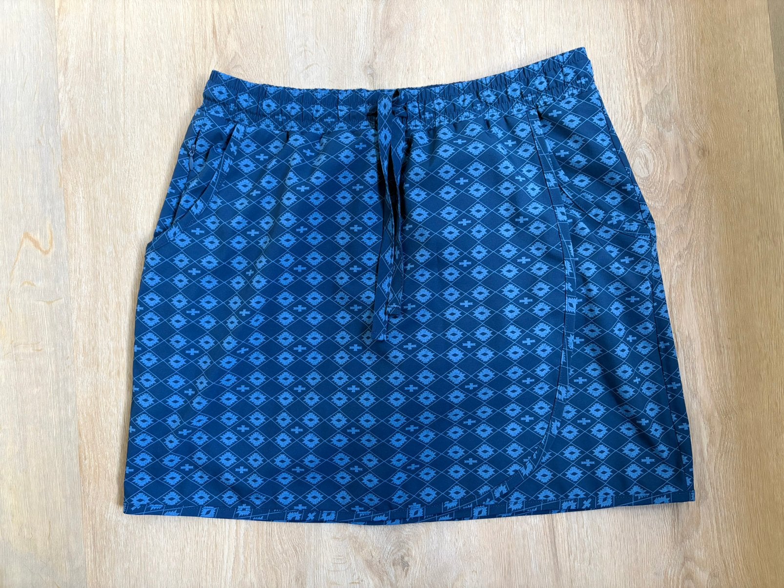 Skort van Ayacucho mt M, Maat 38/40 (M), Blauw, Overige typen, Ophalen of Verzenden