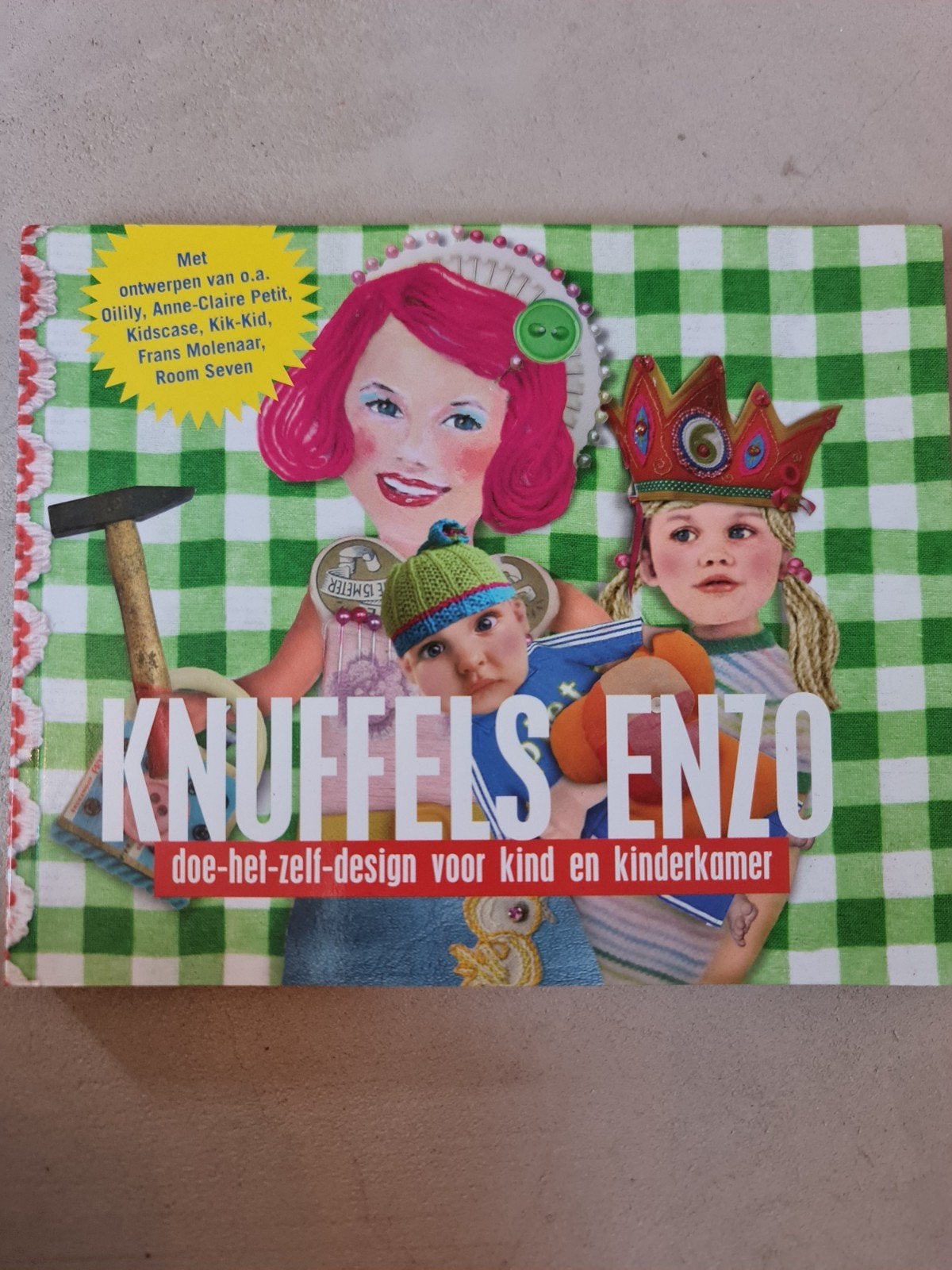 Knuffels Enzo: doe-het-zelf-design voor kind en kinderkamer, Ophalen of Verzenden, Zo goed als nieuw