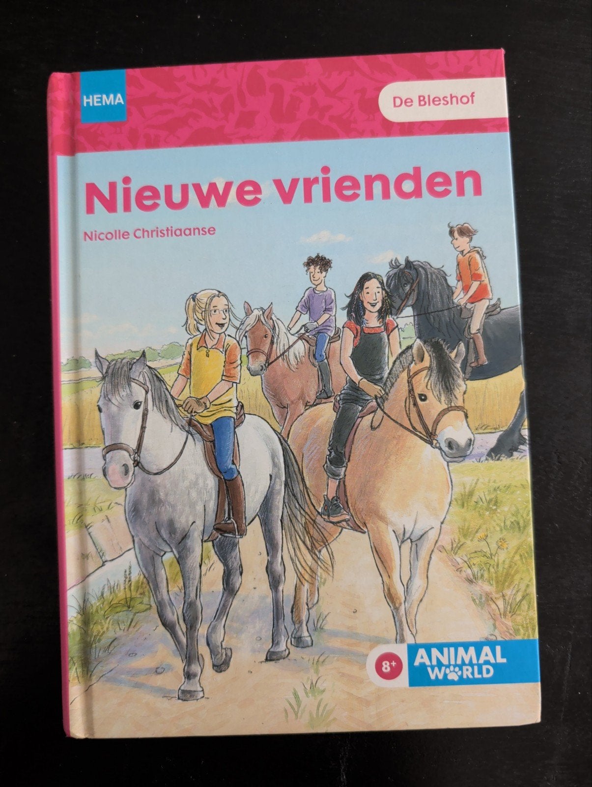 Nieuwe vrienden - De Bleshof - HEMA kinderboek, Boeken, Ophalen of Verzenden, Zo goed als nieuw, Nicolle Christiaanse, Fictie algemeen