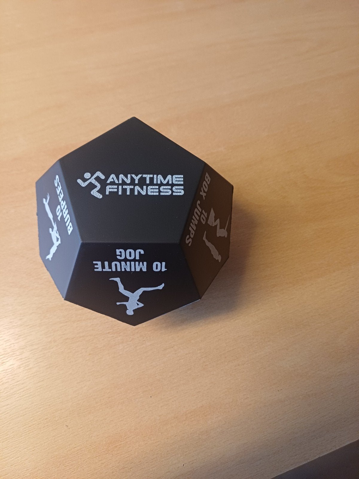 Originele Anytime Fitness Fitness– Sport Dobbelsteen, Ophalen of Verzenden, Zo goed als nieuw, Benen, Overige typen