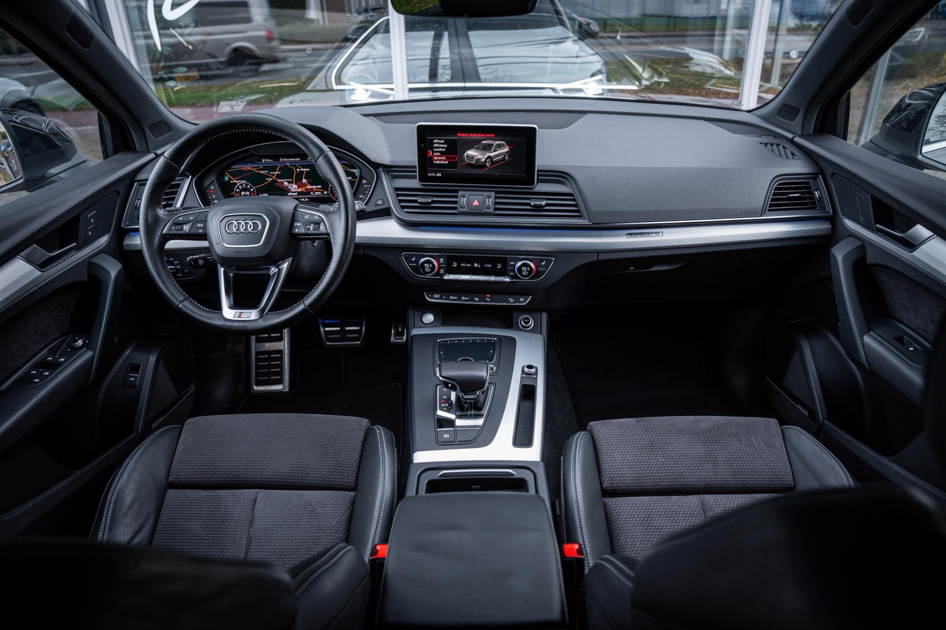 Audi Q5 RSQ5 Look|2.0 TFSI quattro Design Pro Line Plus|Matr, Automaat, Gebruikt, 4 cilinders, Zwart