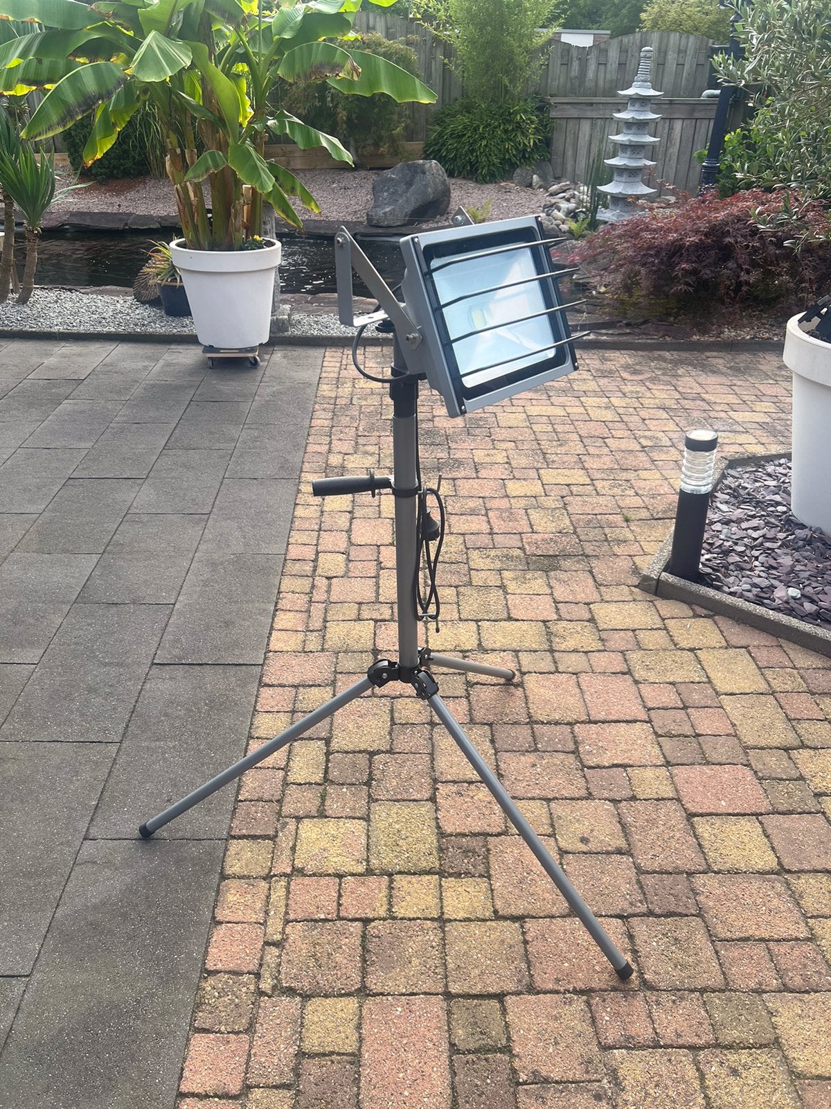 Bouwlamp op statief, Ophalen, Zo goed als nieuw, 500 watt of meer