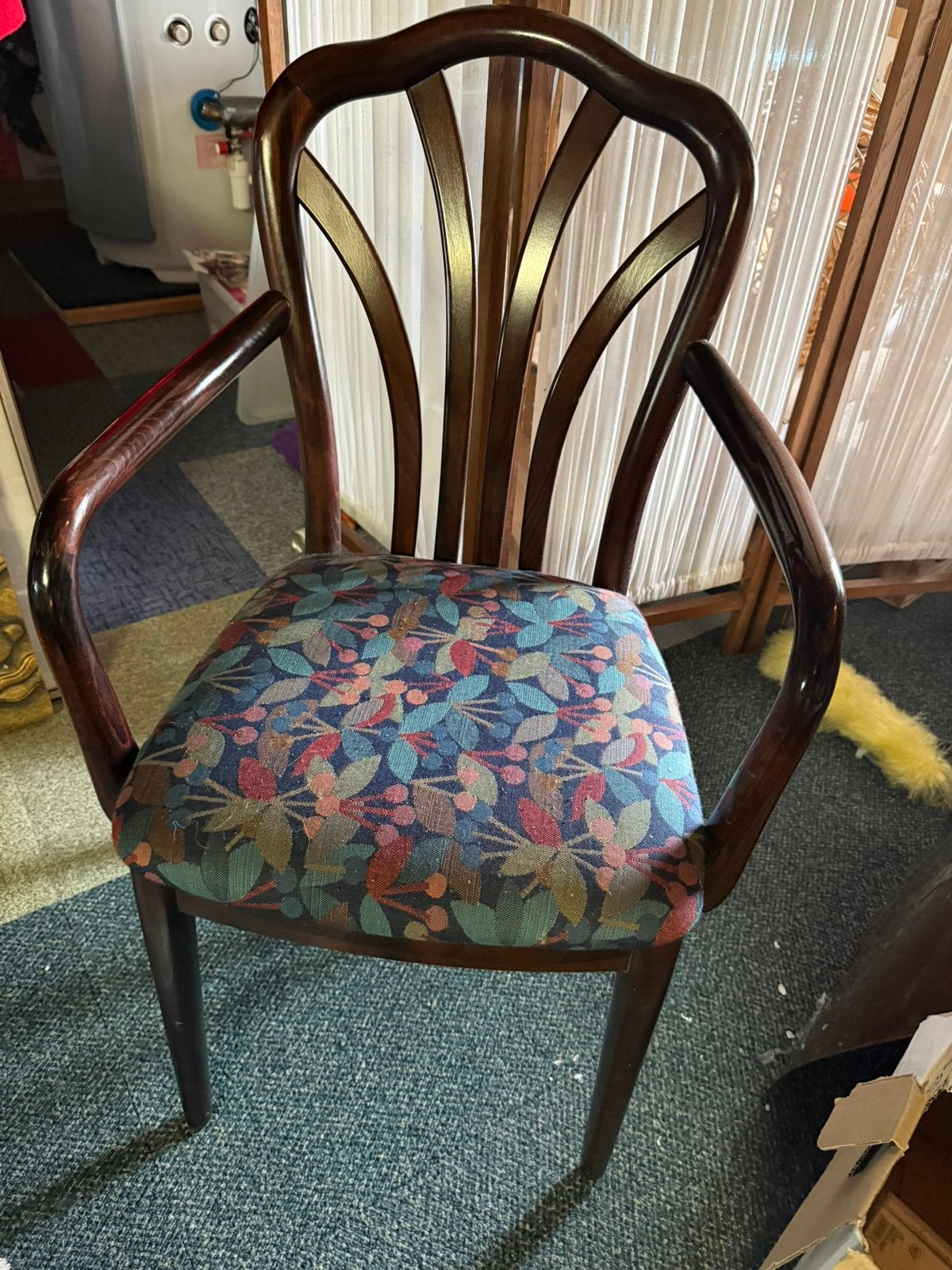 4 zware klassieke stoelen eetkamer mahonie eettafel eetstoel, Ophalen, Gebruikt, Bruin, Vier