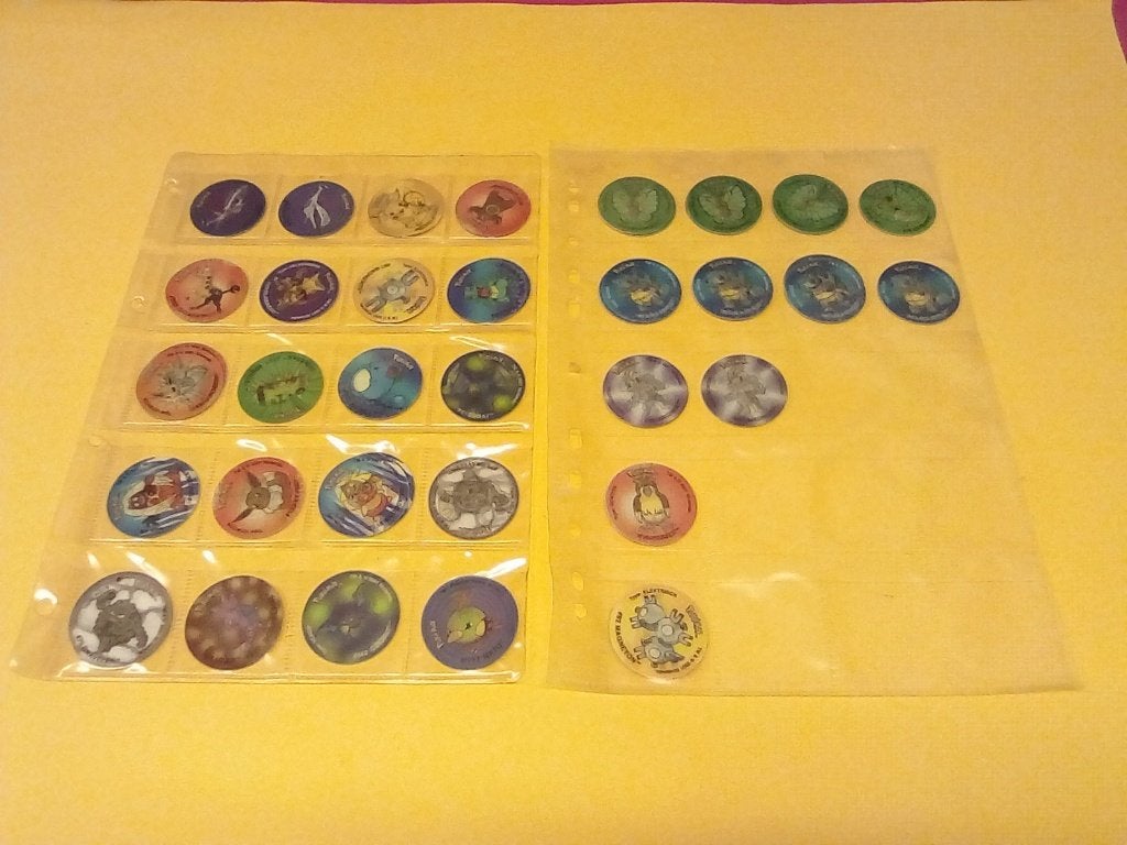 Grote verzameling Pokémon Flippo's in mappen, Ophalen of Verzenden, Verzameling, Met verzamelmap(pen)