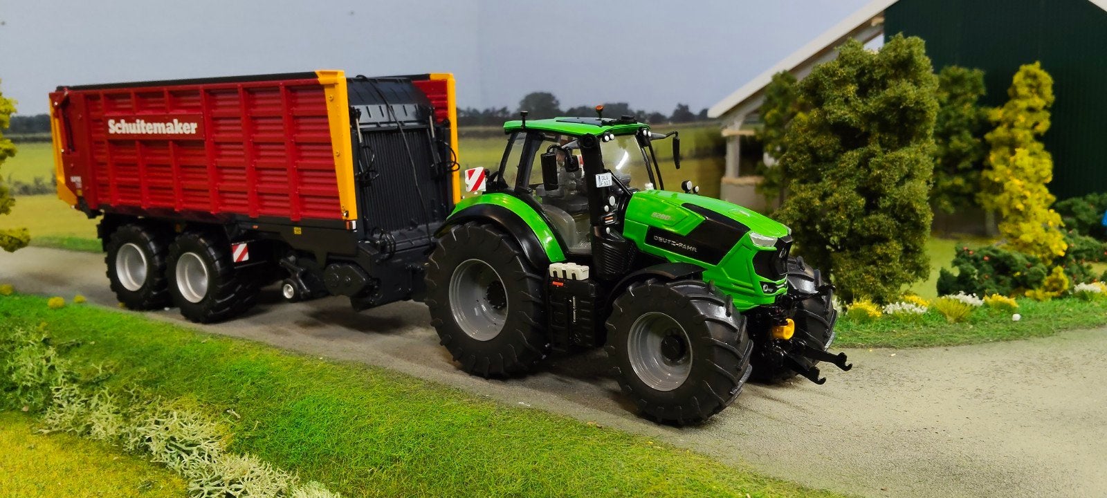 Deutz Fahr 8280 TTV Schuco, Tractor of Landbouw, Nieuw, Ophalen of Verzenden, Schuco