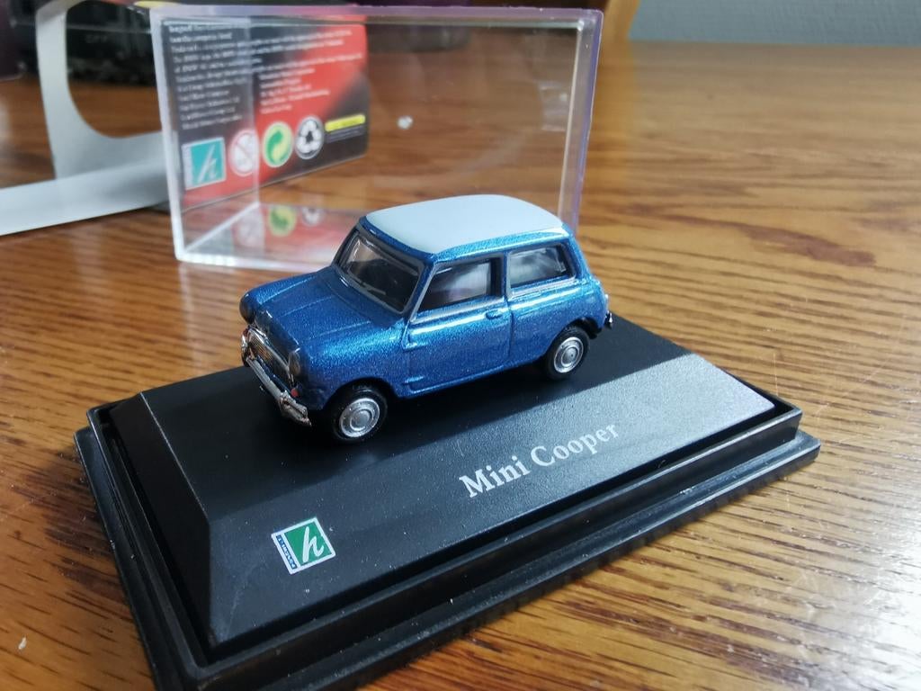 Mini Cooper modelauto - Blauw met wit dak, Hobby en Vrije tijd, Modelauto's | 1:87, Ophalen of Verzenden, Nieuw, Auto, Overige merken