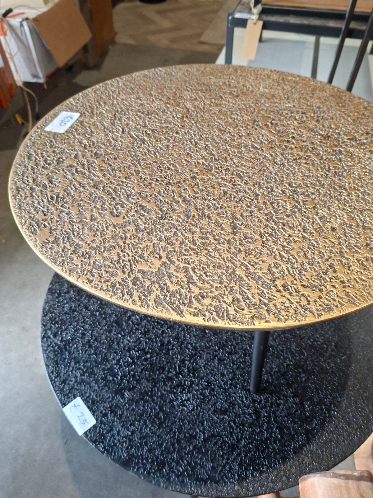 bijzet tafel goudkleurig 20 euro, Ophalen