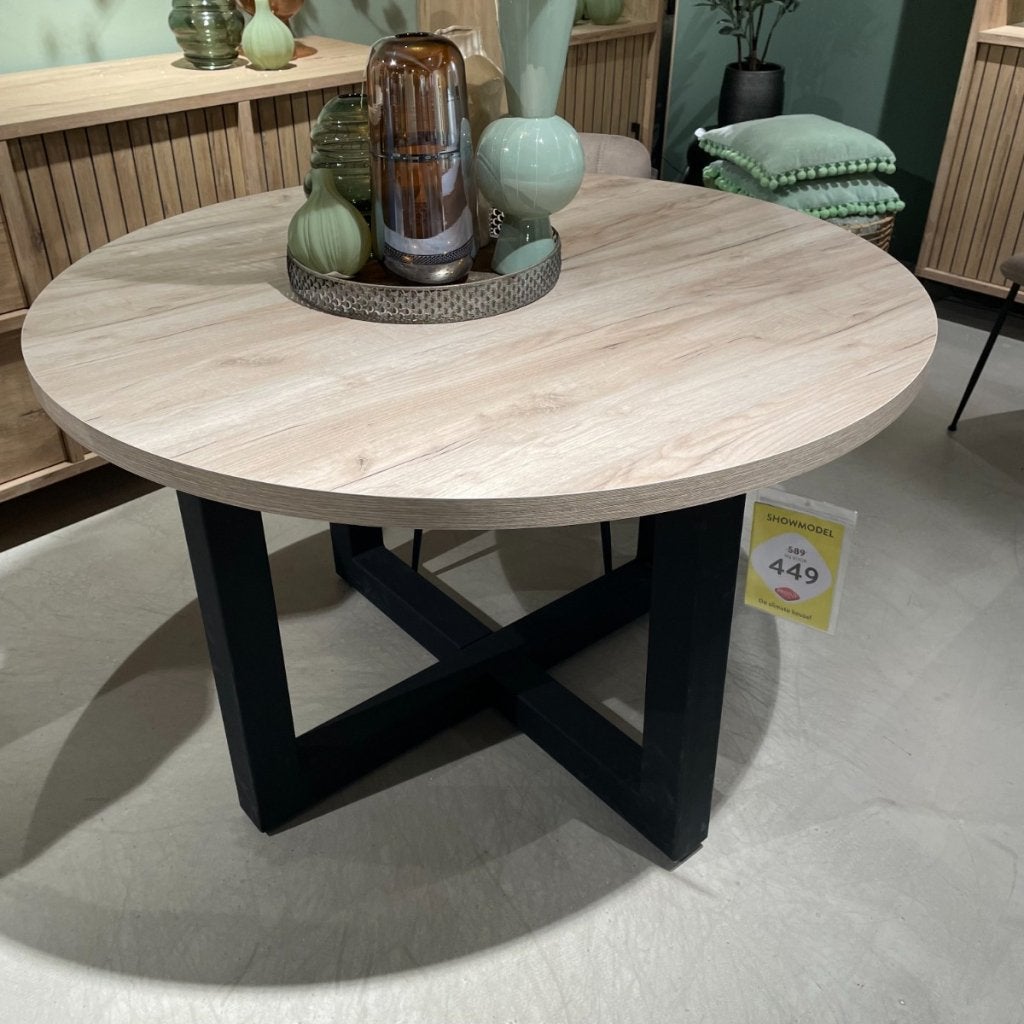 Satriani Eettafel - Profijt Meubel, Niet ingevuld, Niet ingevuld, Niet ingevuld