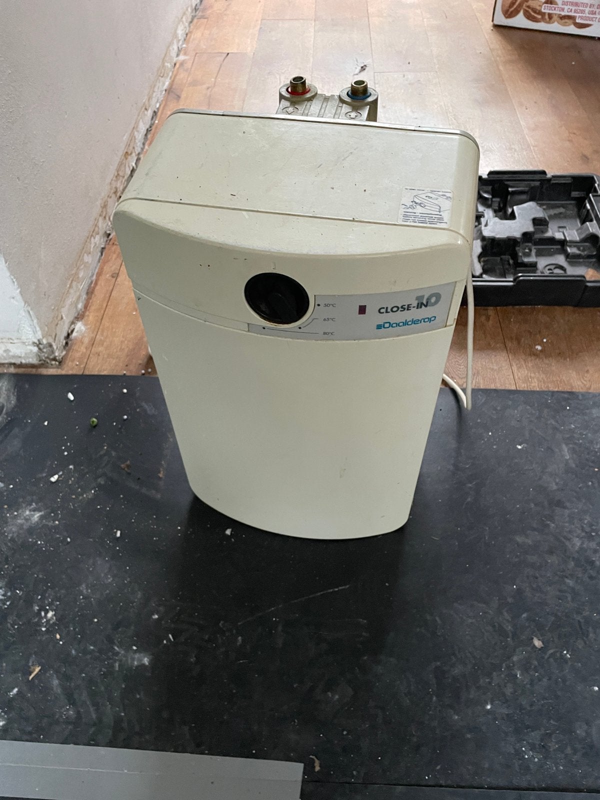 Close in boiler, Doe-het-zelf en Verbouw, Geisers en Boilers, Ophalen, Gebruikt, Boiler, Minder dan 20 liter