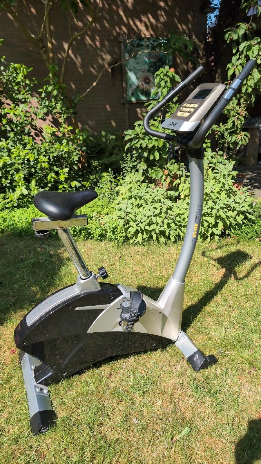 Hometrainer / Fietstrainer merk DKN AM-50 Hometrainer, Sport en Fitness, Fitnessapparatuur, Ophalen, Gebruikt, Hometrainer