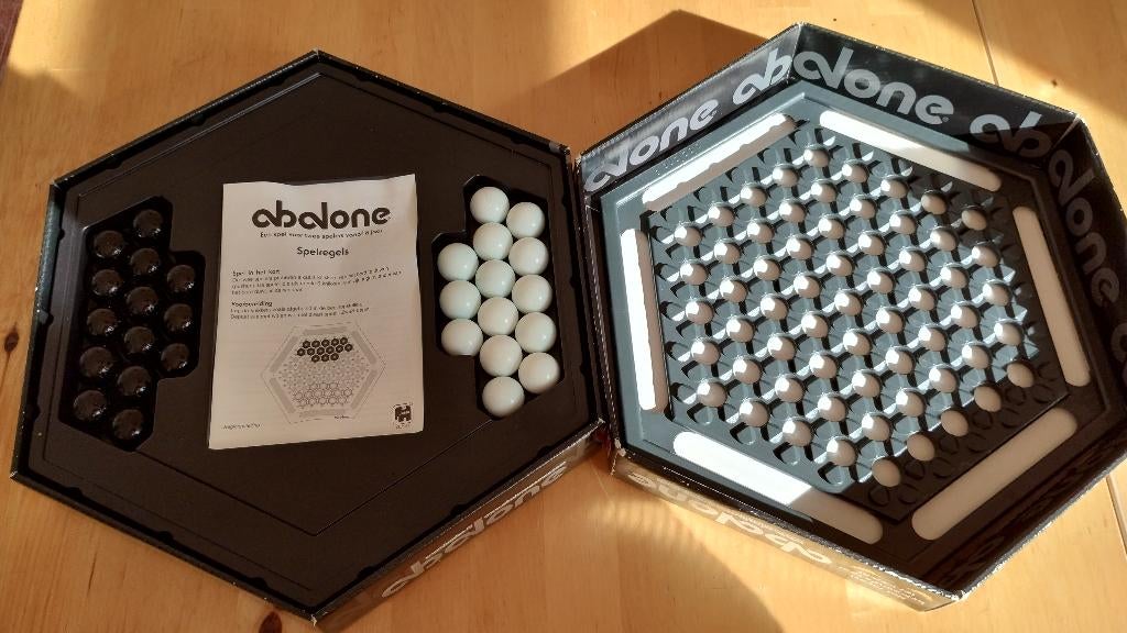 Abalone spel, Hobby en Vrije tijd, Gezelschapsspellen | Bordspellen, Ophalen of Verzenden, Gebruikt