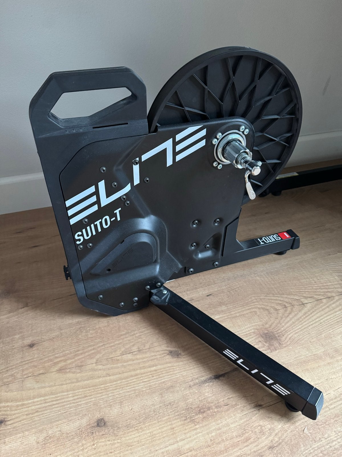 Elite Suito-T interactieve fietstrainer, Ophalen of Verzenden, Zo goed als nieuw