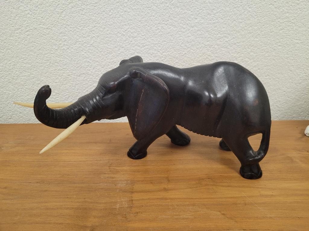 zwart houten olifant, Ophalen of Verzenden, Hout, Beeld
