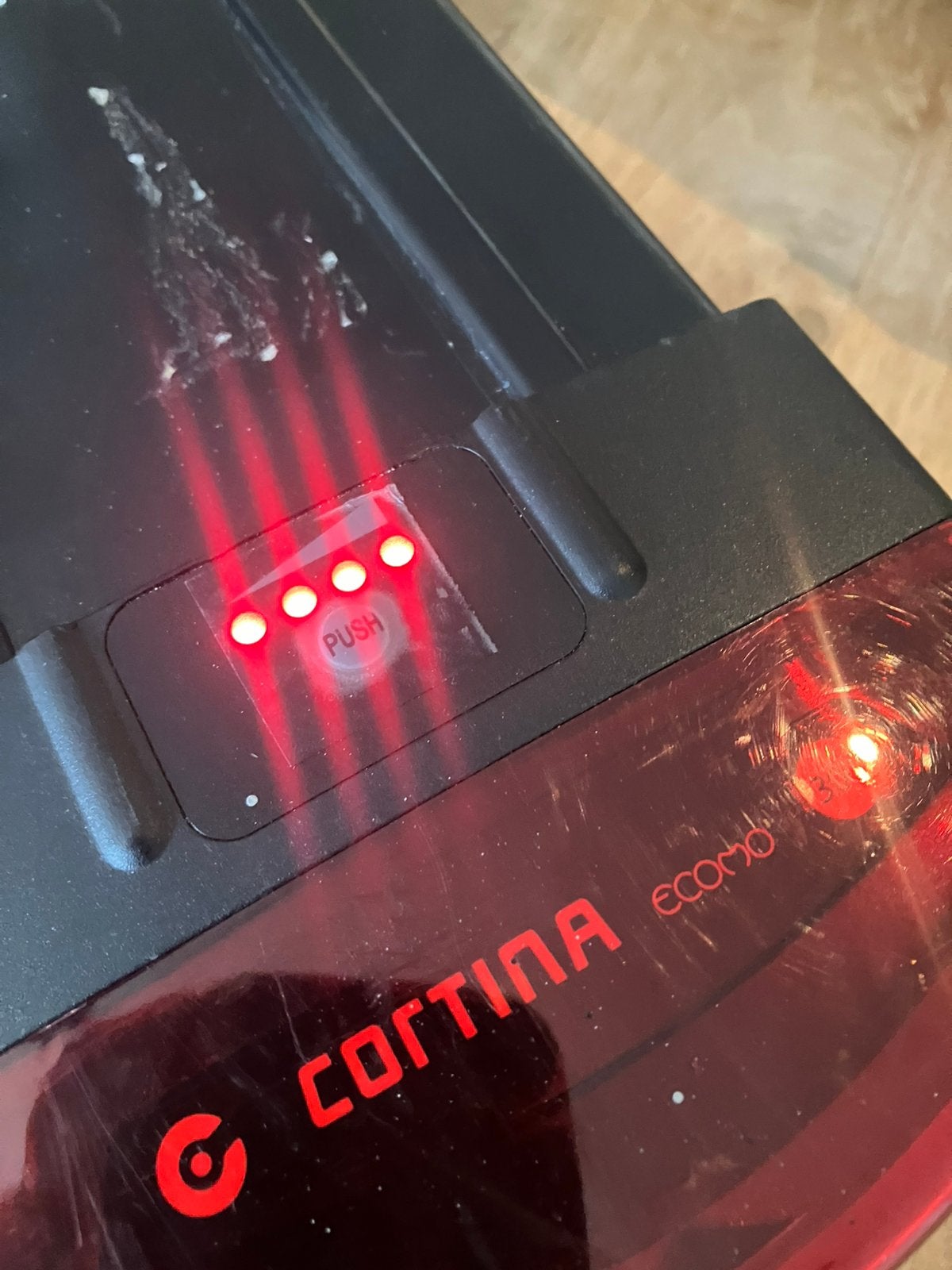 Cortina ecomo 300 fietsaccu, Zo goed als nieuw