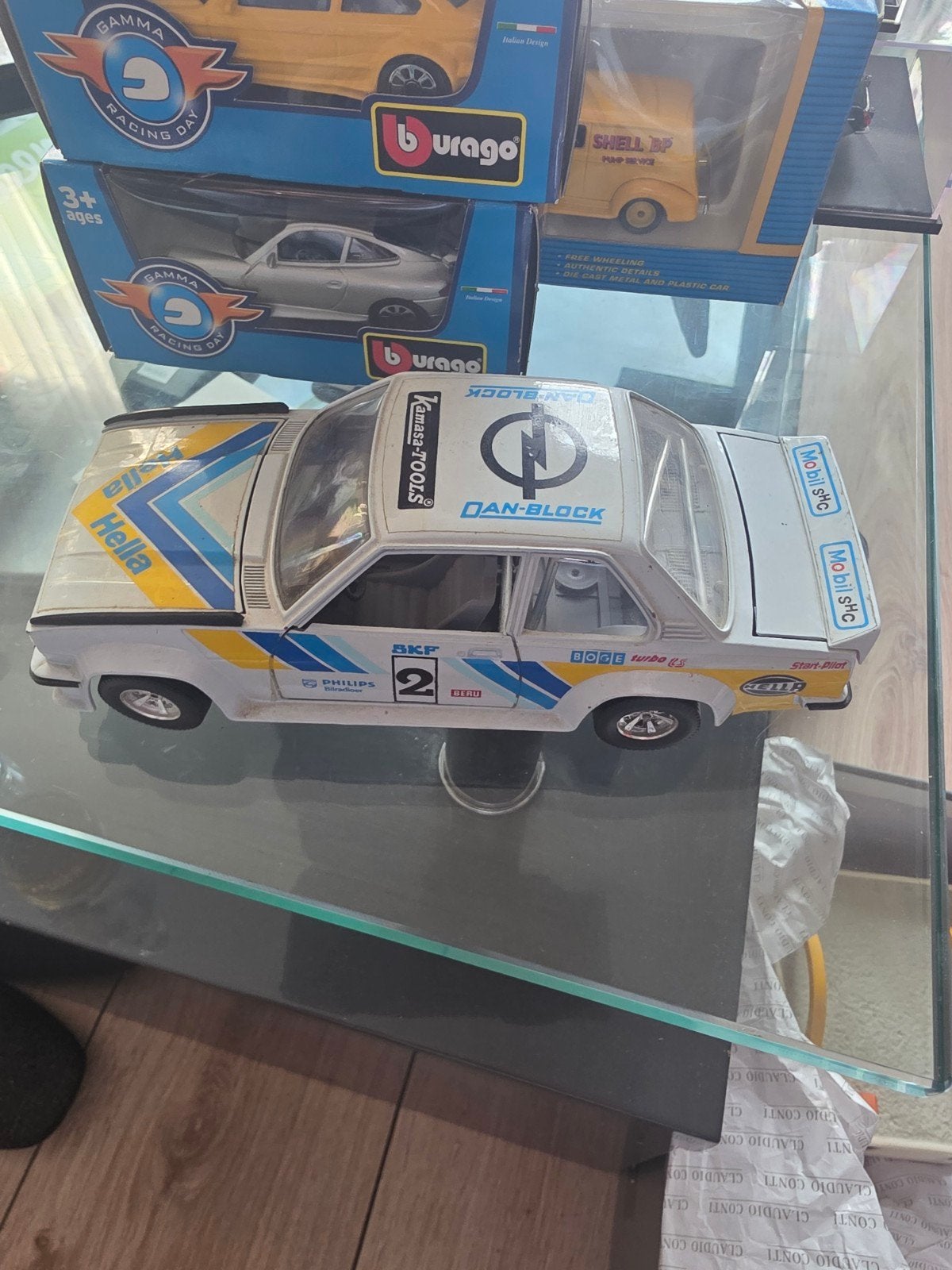 Bburago Opel Ascona 400 Rally Schaal 1/24 Modelauto, Ophalen of Verzenden