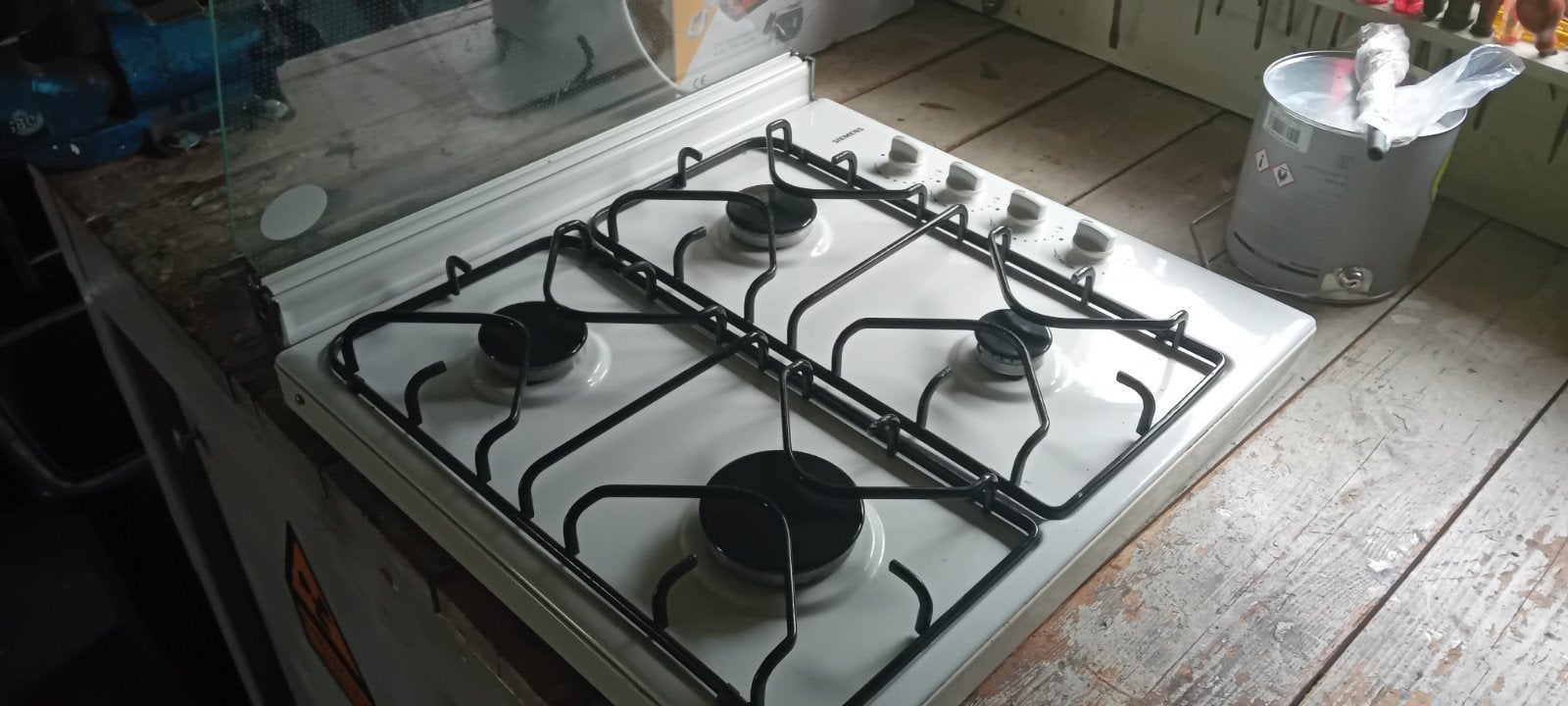 Siemens Vrijstaand Gasfornuis met 4 Kookzones, Witgoed en Apparatuur, Fornuizen, Gebruikt, 60 cm of meer, Gas, Vrijstaand