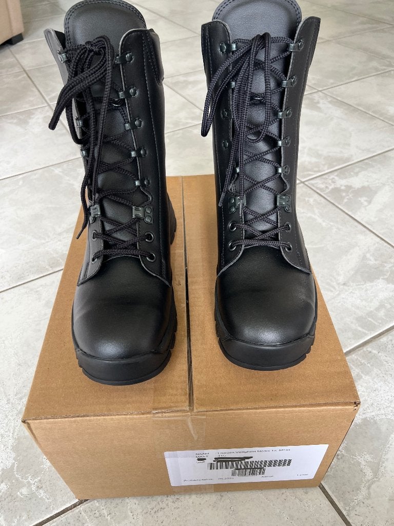 Paar Neskrid Model 18 Combat Boots maat 41S, Verzenden, Nieuw, Schoenen