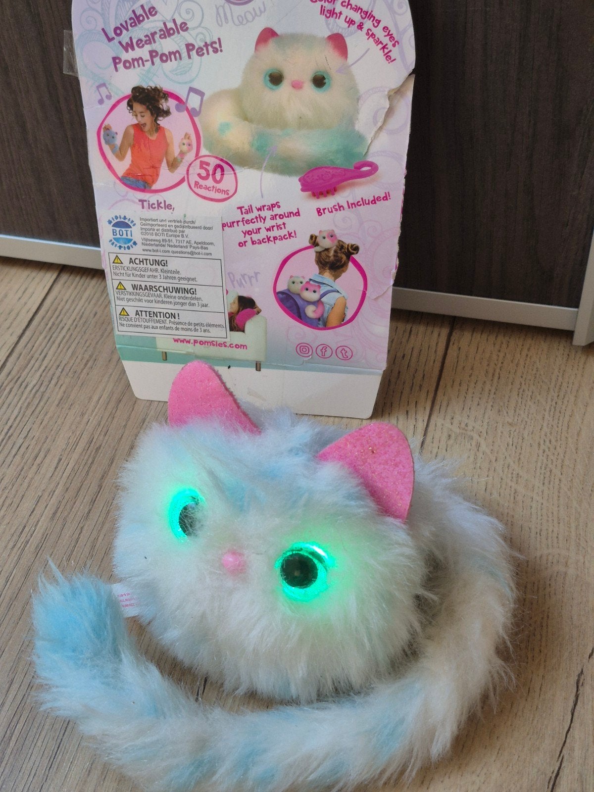 Pomsies Meow interactieve knuffel kat met licht en geluid, Gebruikt, Overige merken, Overige karakters, Ophalen of Verzenden