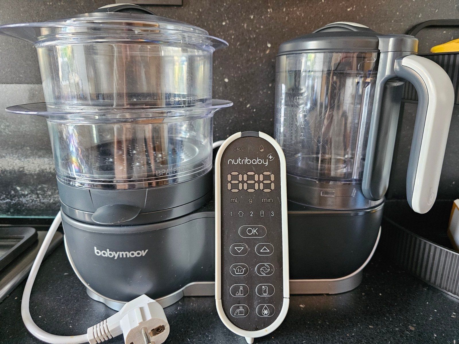 Babymoov Nutribaby + glazen potjes en ongebruikte zakjes, Stoomfunctie, Ophalen of Verzenden, Zo goed als nieuw, Babymoov