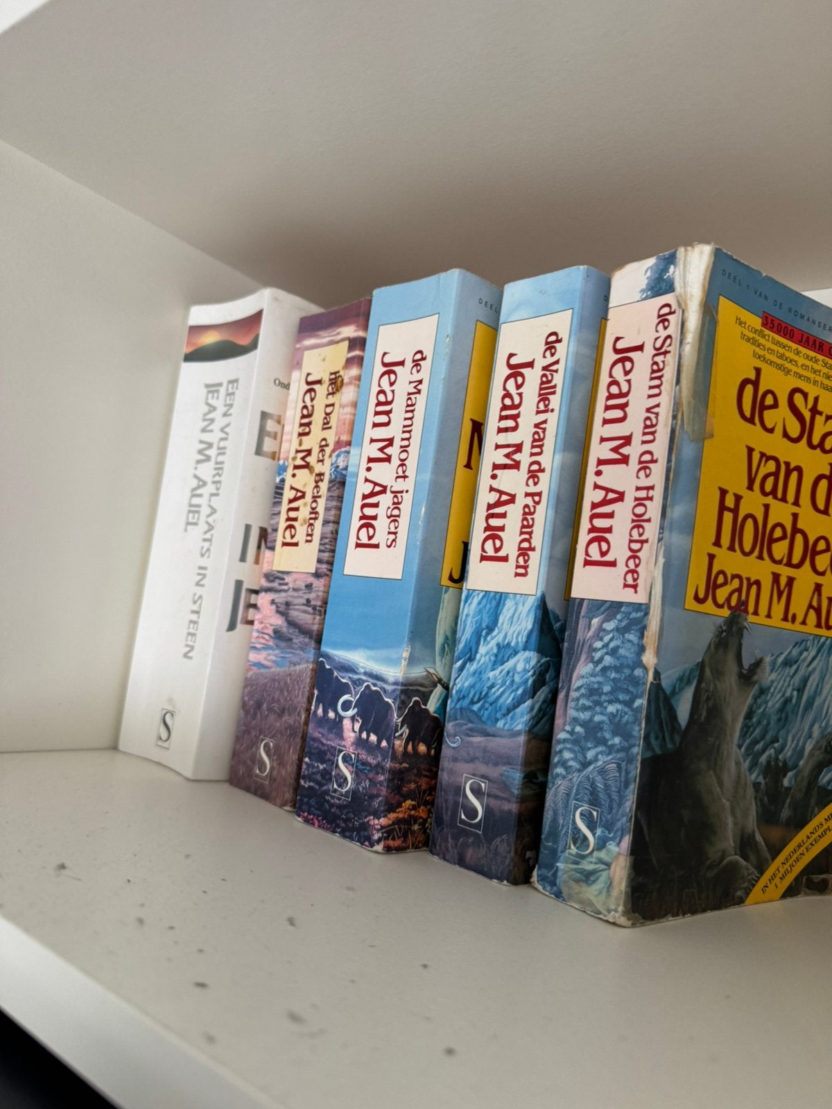 De Aardkinderen, Boeken, Ophalen, Gelezen