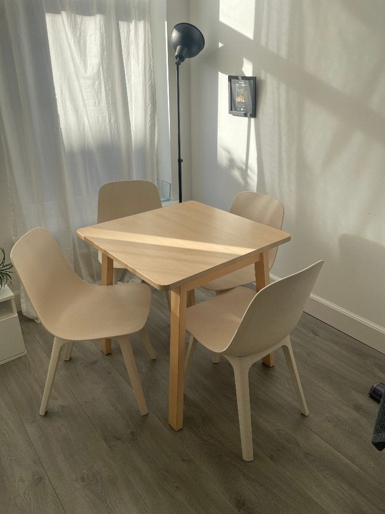 MOVING OUT SALE! Dining/working table in nice wood 74x74 cm, Ophalen, Minder dan 50 cm, Minder dan 50 cm, Zo goed als nieuw